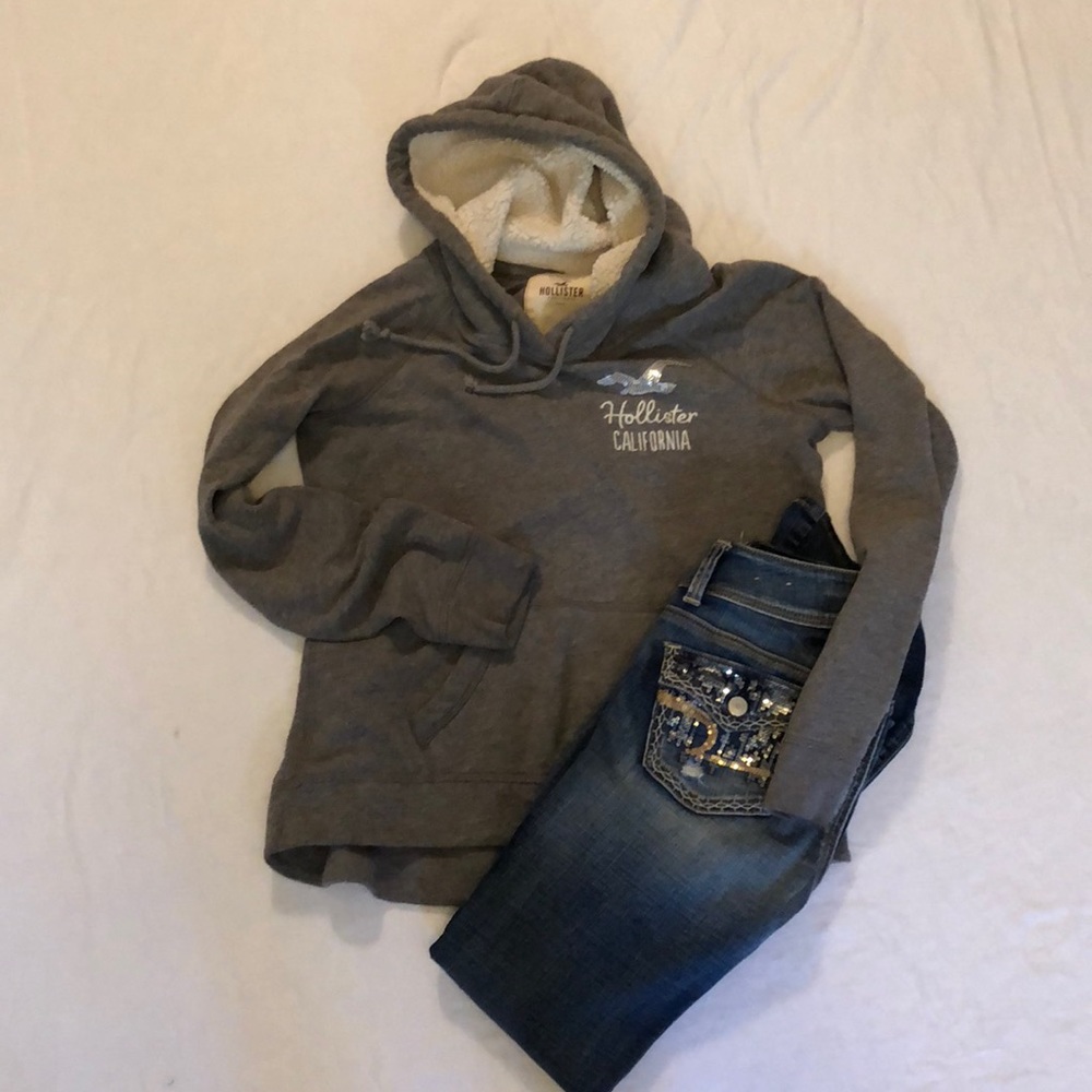 Hollister Hoodie